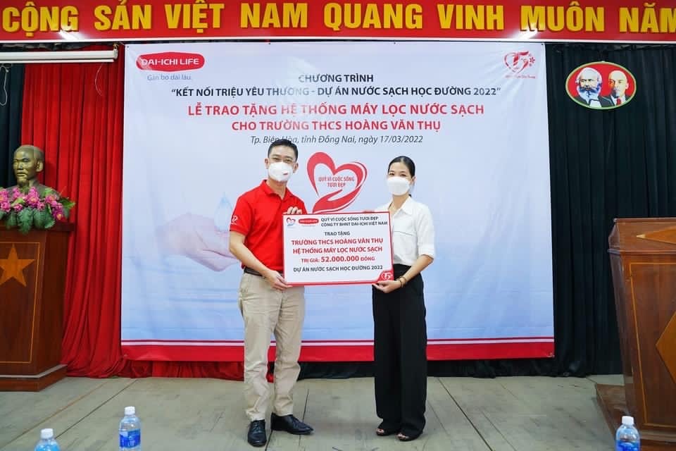 Dai-ichi Life Việt Nam triển khai chương trình “Kết nối Triệu Yêu Thương - Dự án Nước sạch học đường 2022” tại tỉnh Bến Tre, Biên Hòa, Đắk Nông, Đắk, Lắk
